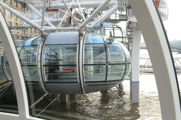 A carriage part of the London Eye