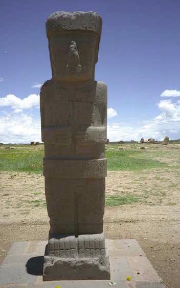 A stone building with Tiwanaku in the background