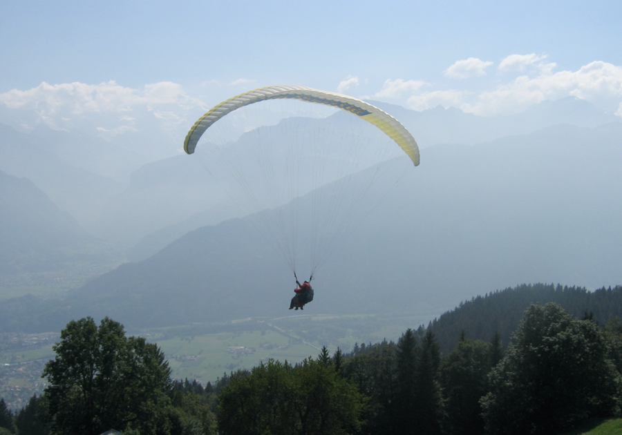 Gene paragliding in the Swiss Alps